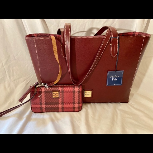 Dooney & Bourke tote - Picture 5 of 11